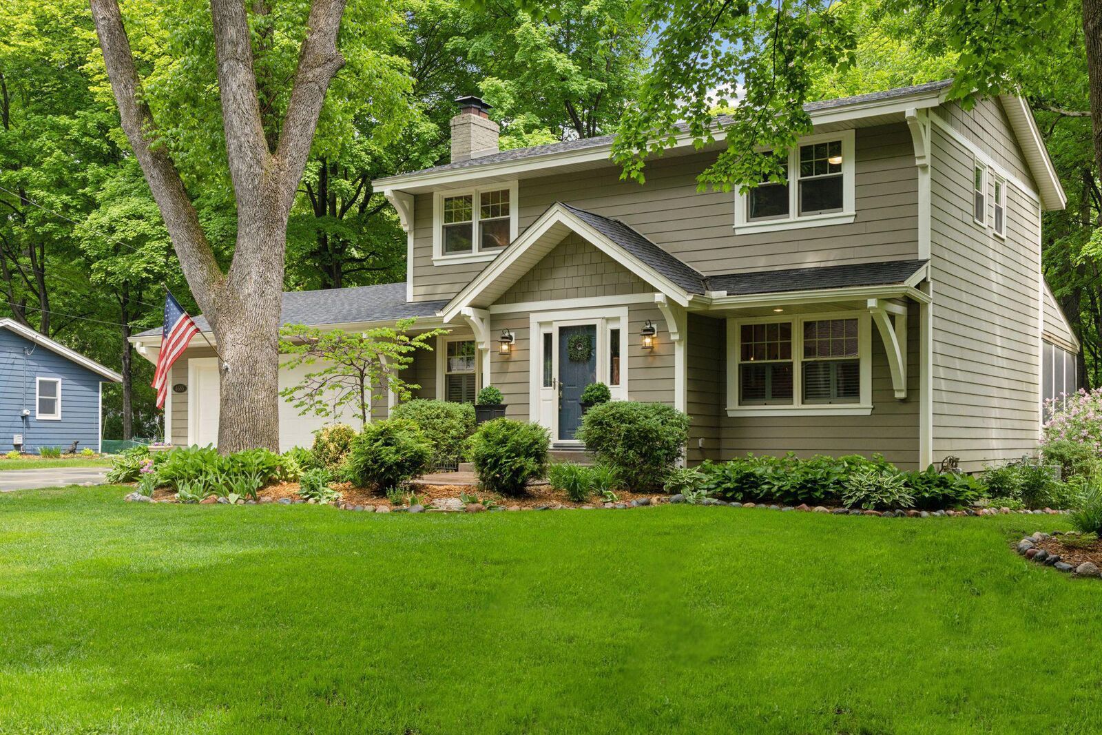 Property Photo:  4685 Lakeway Terrace  MN 55331 