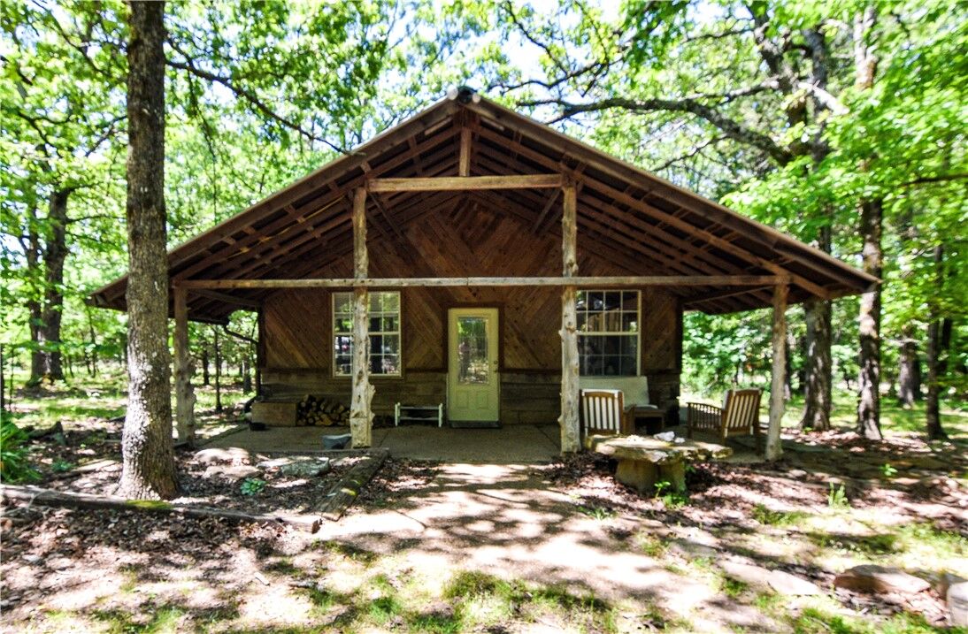 Property Photo:  15336 Kelly Mountain Road  AR 72753 