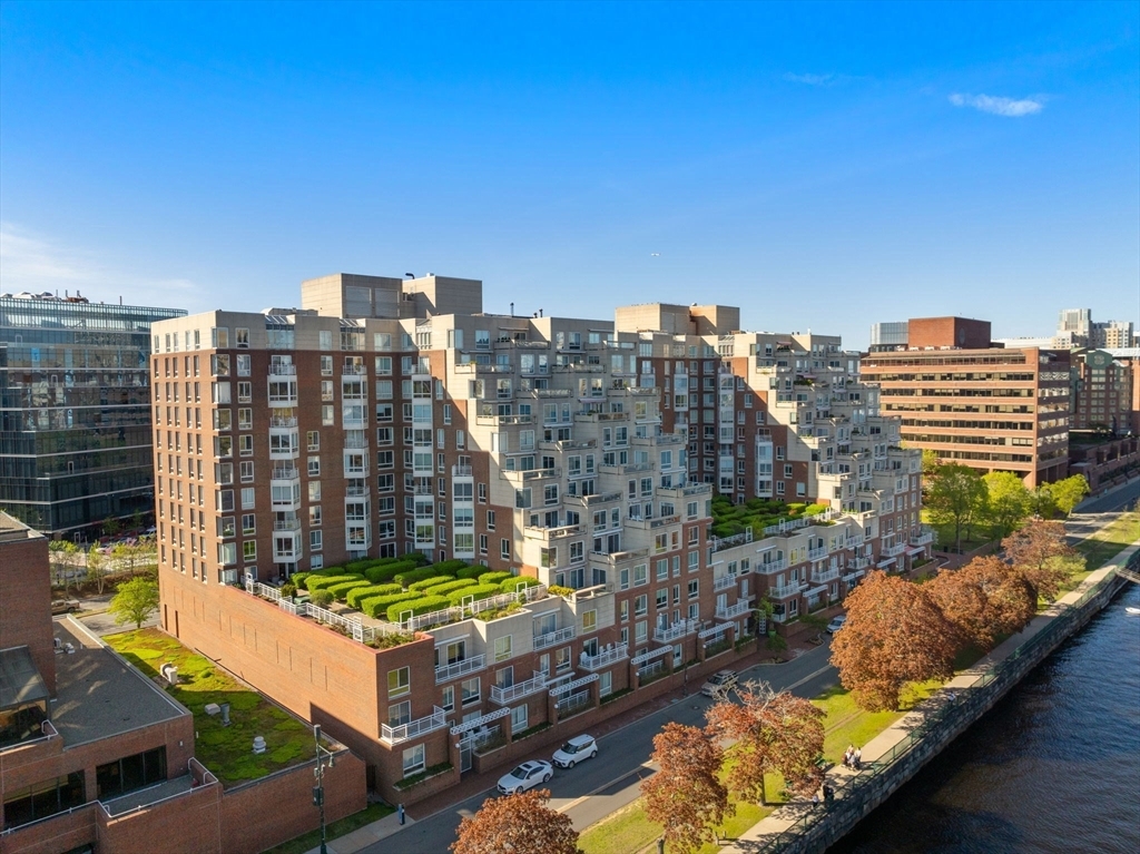 Property Photo: 75-83 Cambridge Pkwy Unit E509 MA 02142