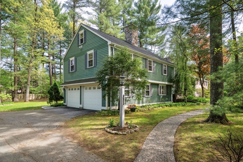 Property Photo: 6 Smith Farm Trl MA 01940