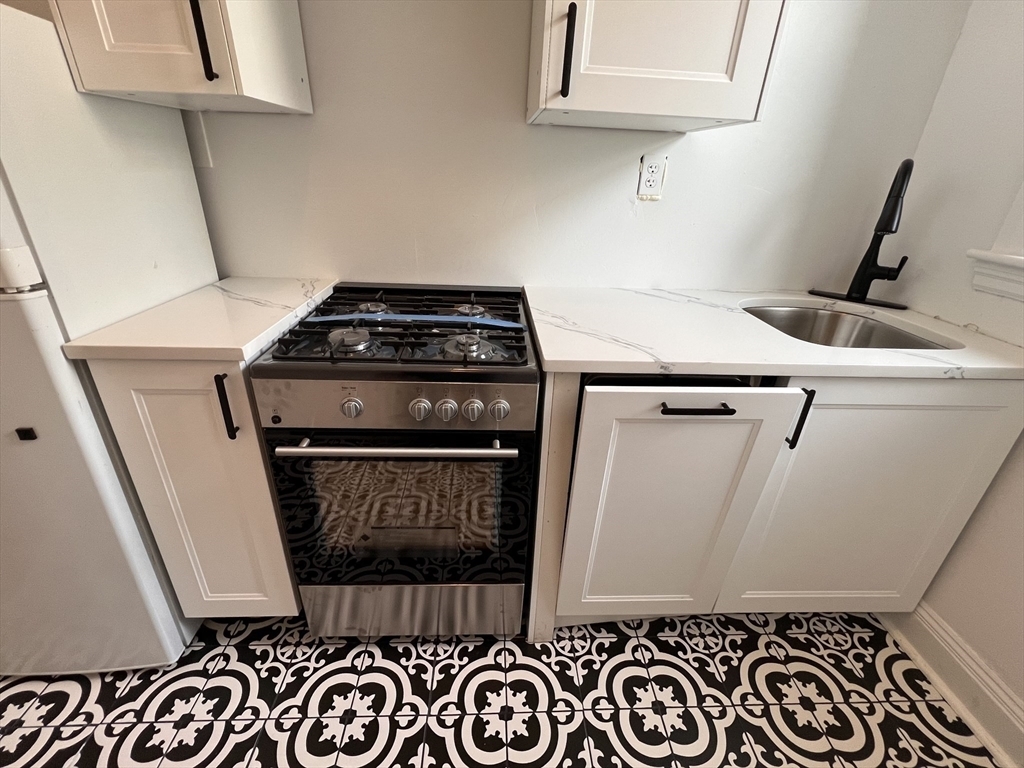 Property Photo: 39 Glenville Ave 3 MA 02134