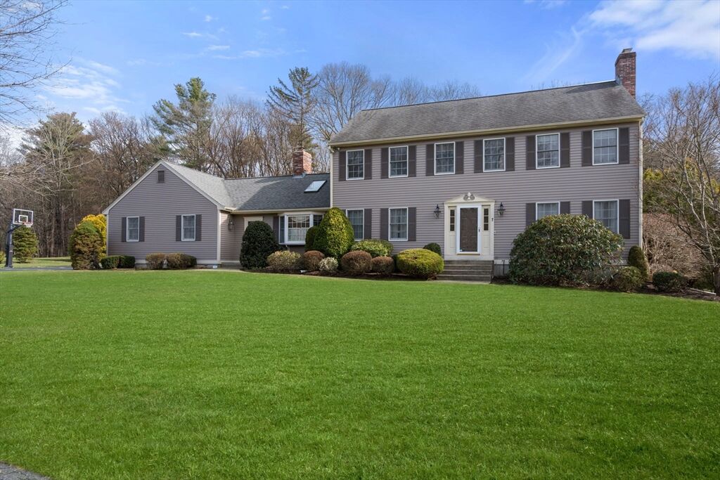 Property Photo: 7 Waybridge Lane MA 01778