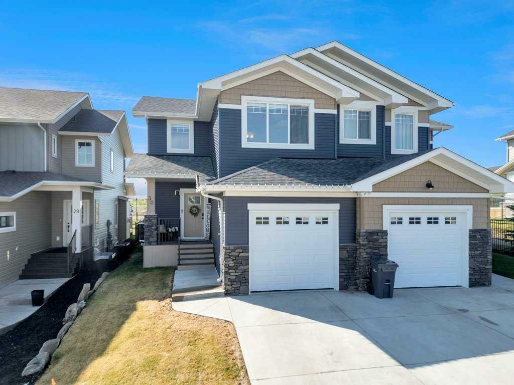 30 Springfield Boulevard  Sylvan Lake AB T4S 0S5 photo