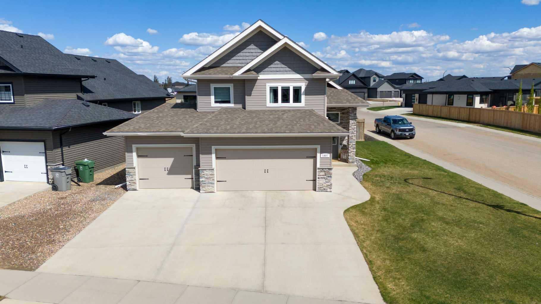 1901 61 Avenue  Lloydminster AB T9V 3P6 photo