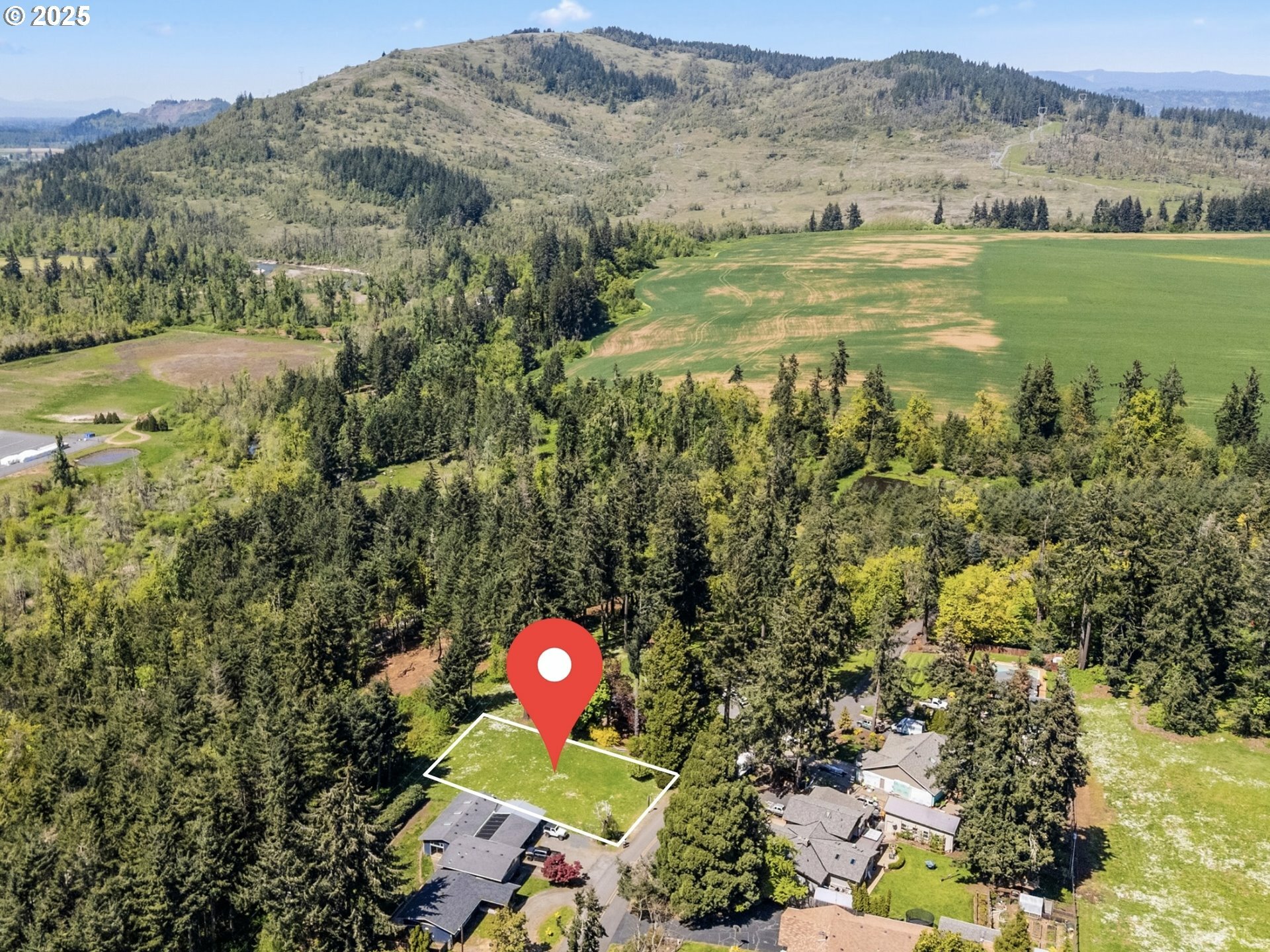 Property Photo: Nestle Way OR 97455