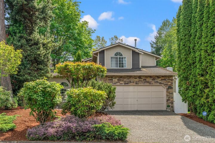 12737 NE 97th Place  Kirkland WA 98033 photo