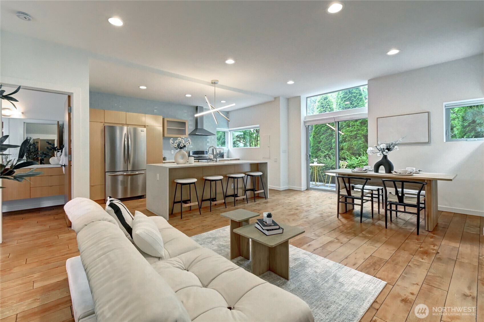Property Photo: 4511 Renton Avenue S WA 98108