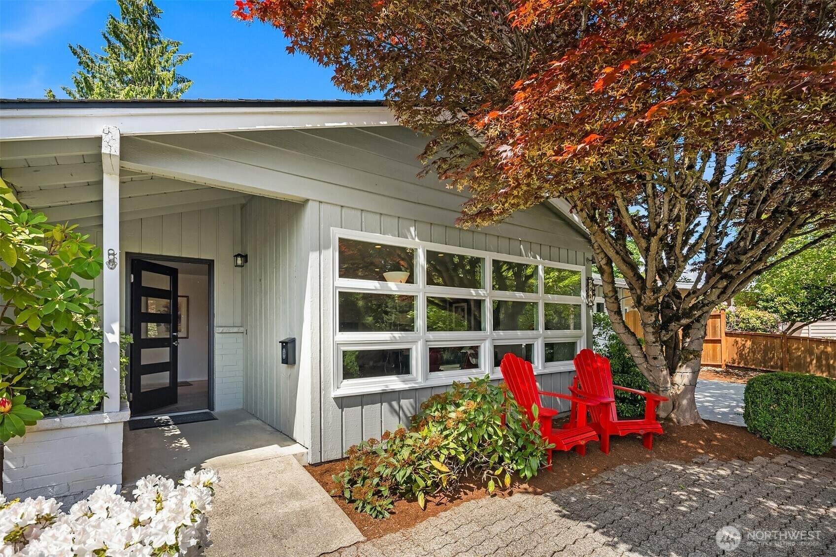Property Photo: 5219 117th Avenue SE WA 98006