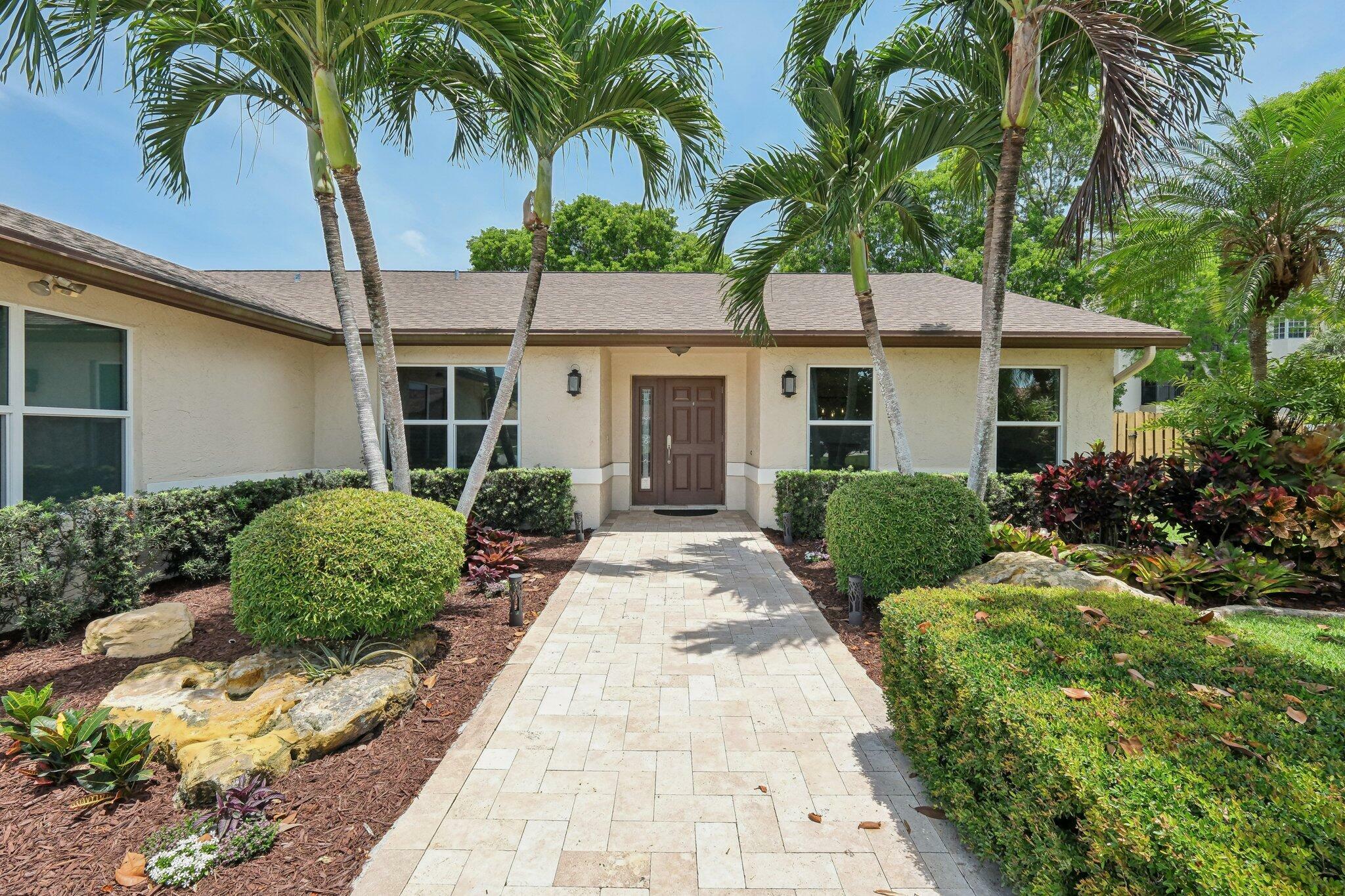 Property Photo: 6085 Elmwood Drive FL 33433
