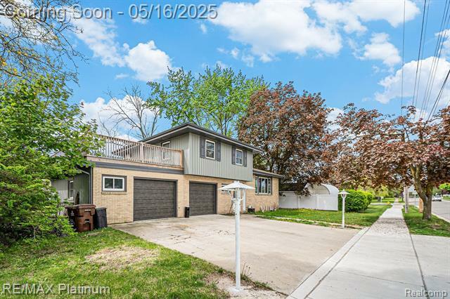 Property Photo: 604 E North Street MI 48867