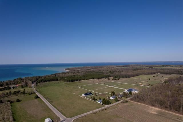 Property Photo: 3619 Tompkins Road MI 49686