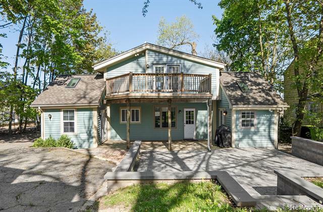 Property Photo: 270 S Center Street MI 48167