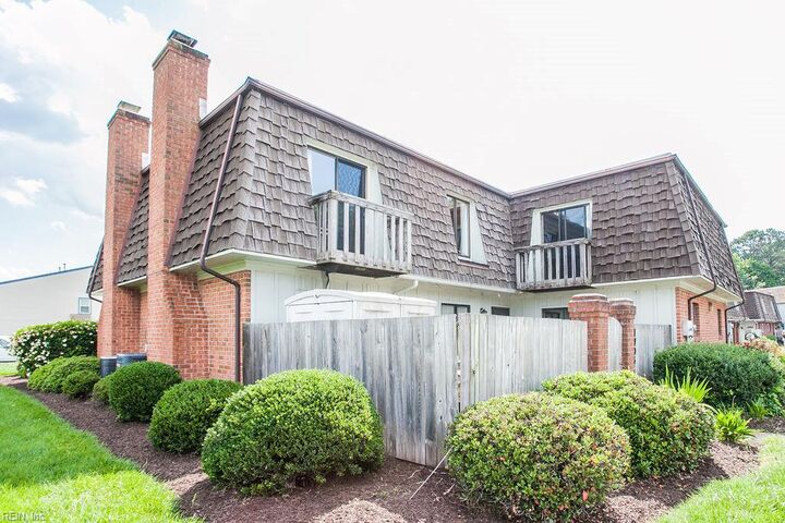 Property Photo: 1705 Ocean Bay Dr VA 23454