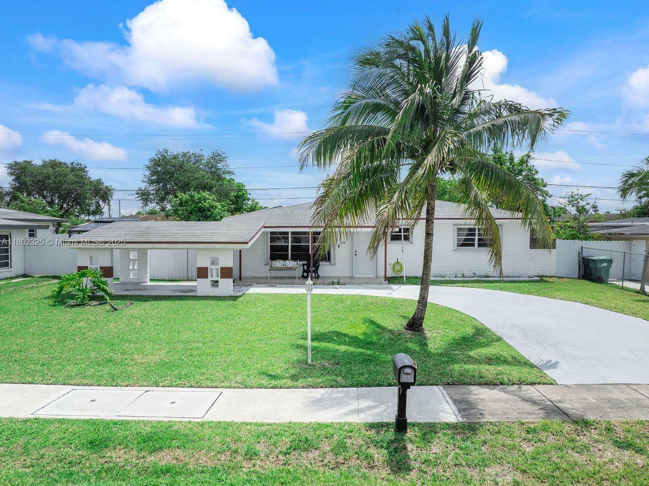Property Photo: 17331 SW 119th Ave FL 33177