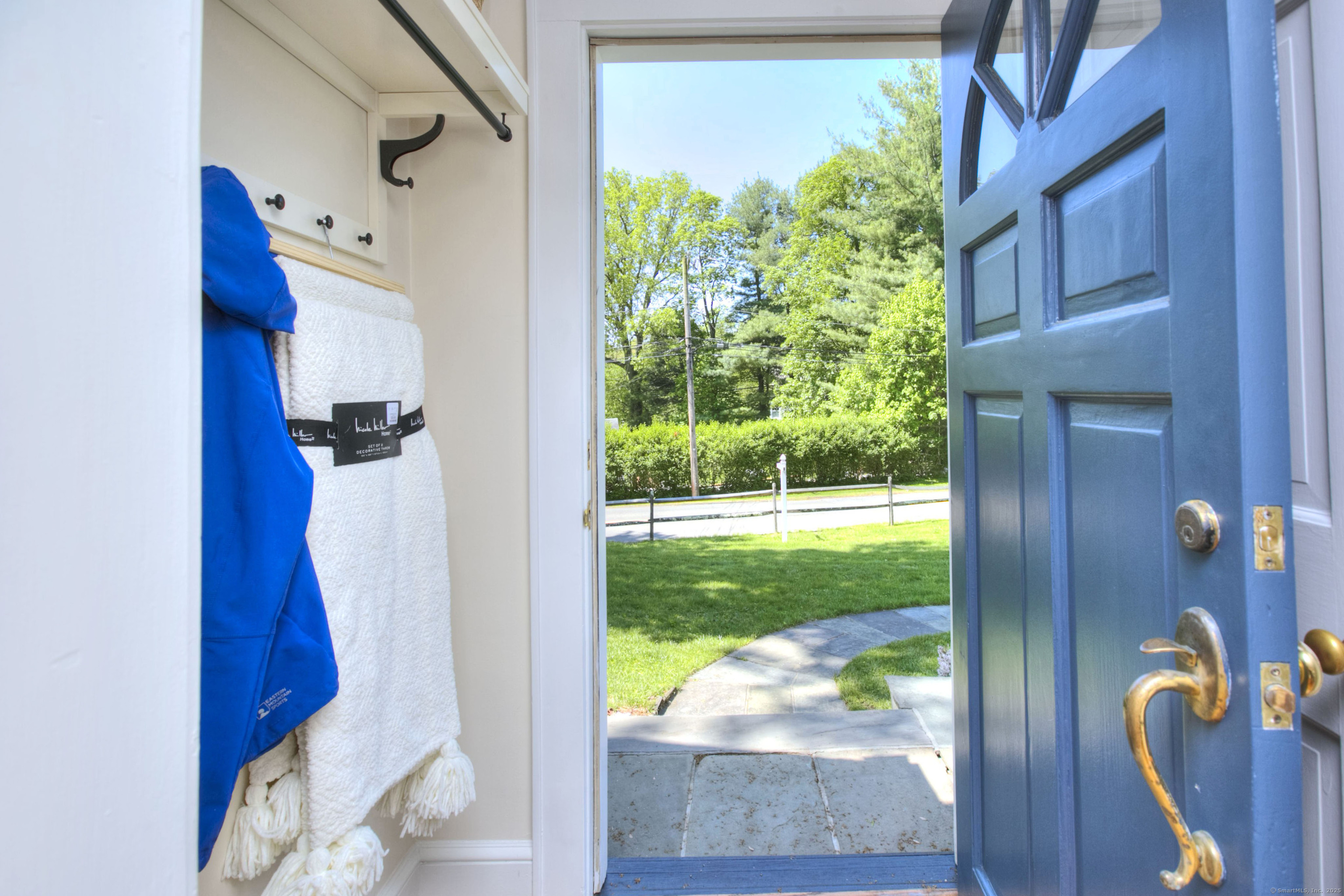 Property Photo: 63 Hillandale Road CT 06880