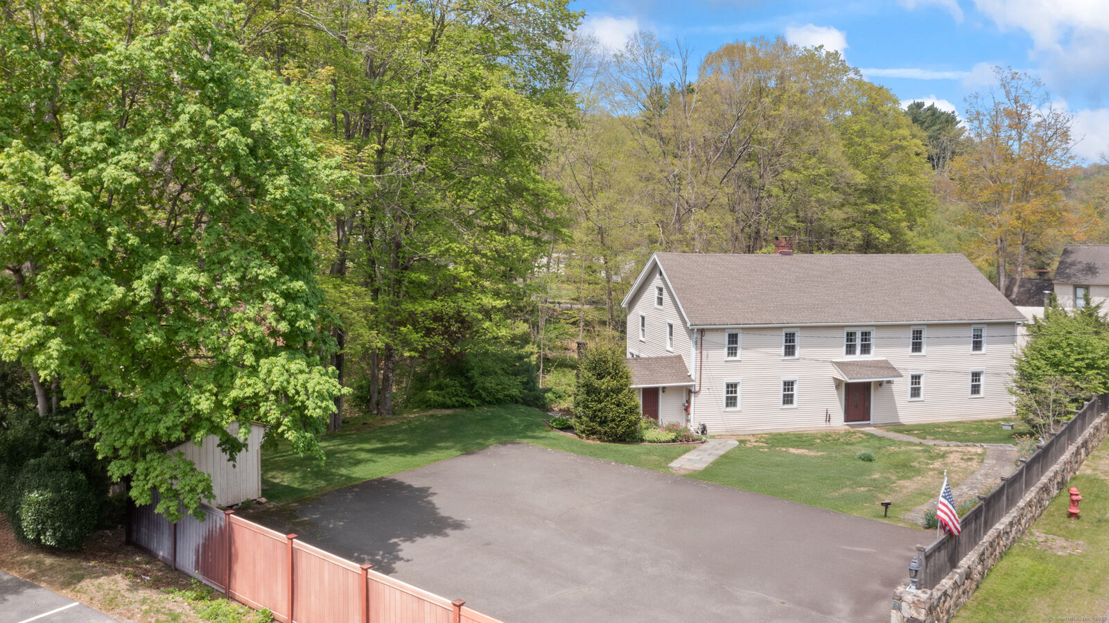 Property Photo:  11 Glen Road  CT 06482 