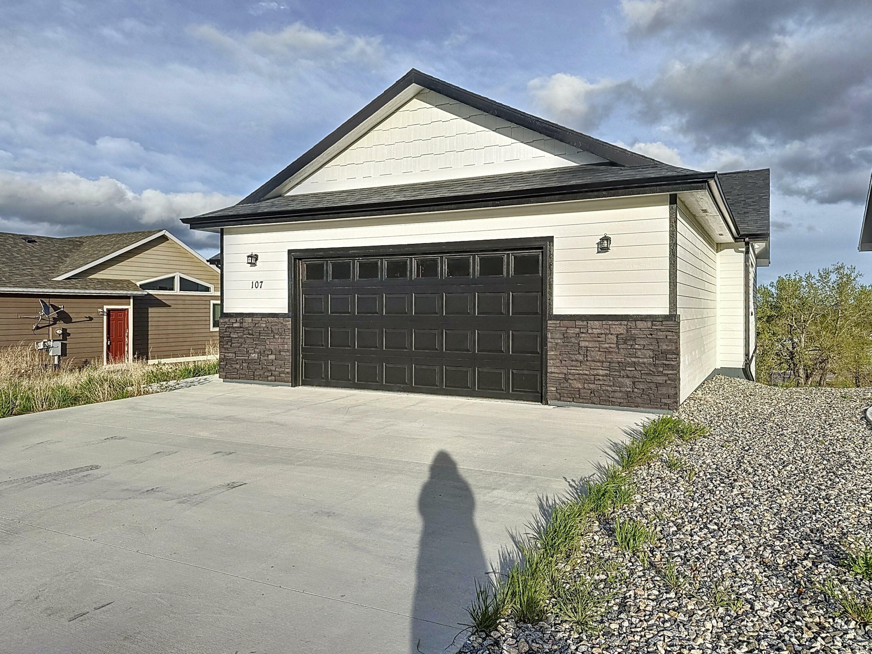Property Photo: 107 Watkins Street WY 82834
