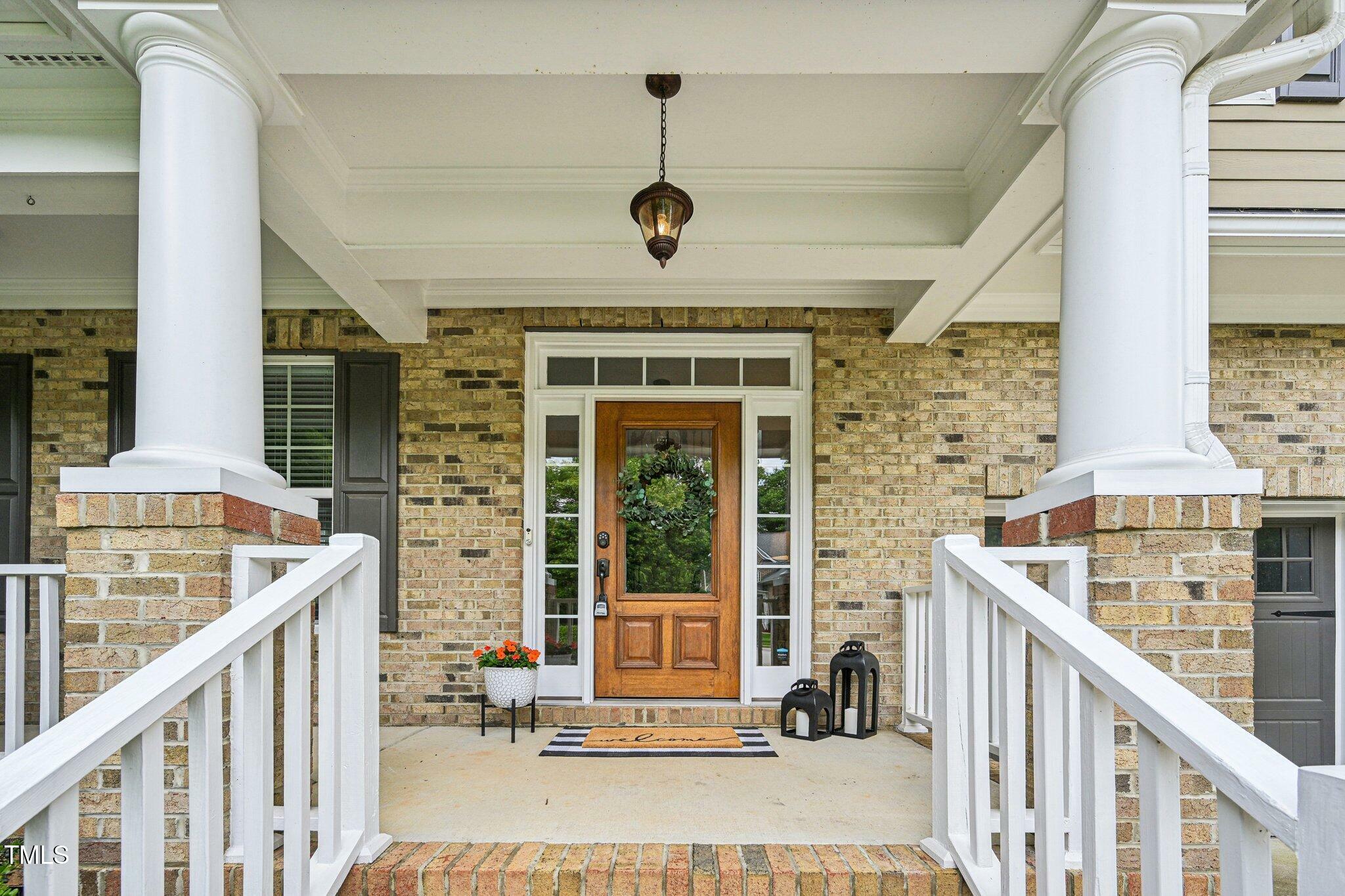 Property Photo: 1008 Wolfs Bane Drive NC 27539