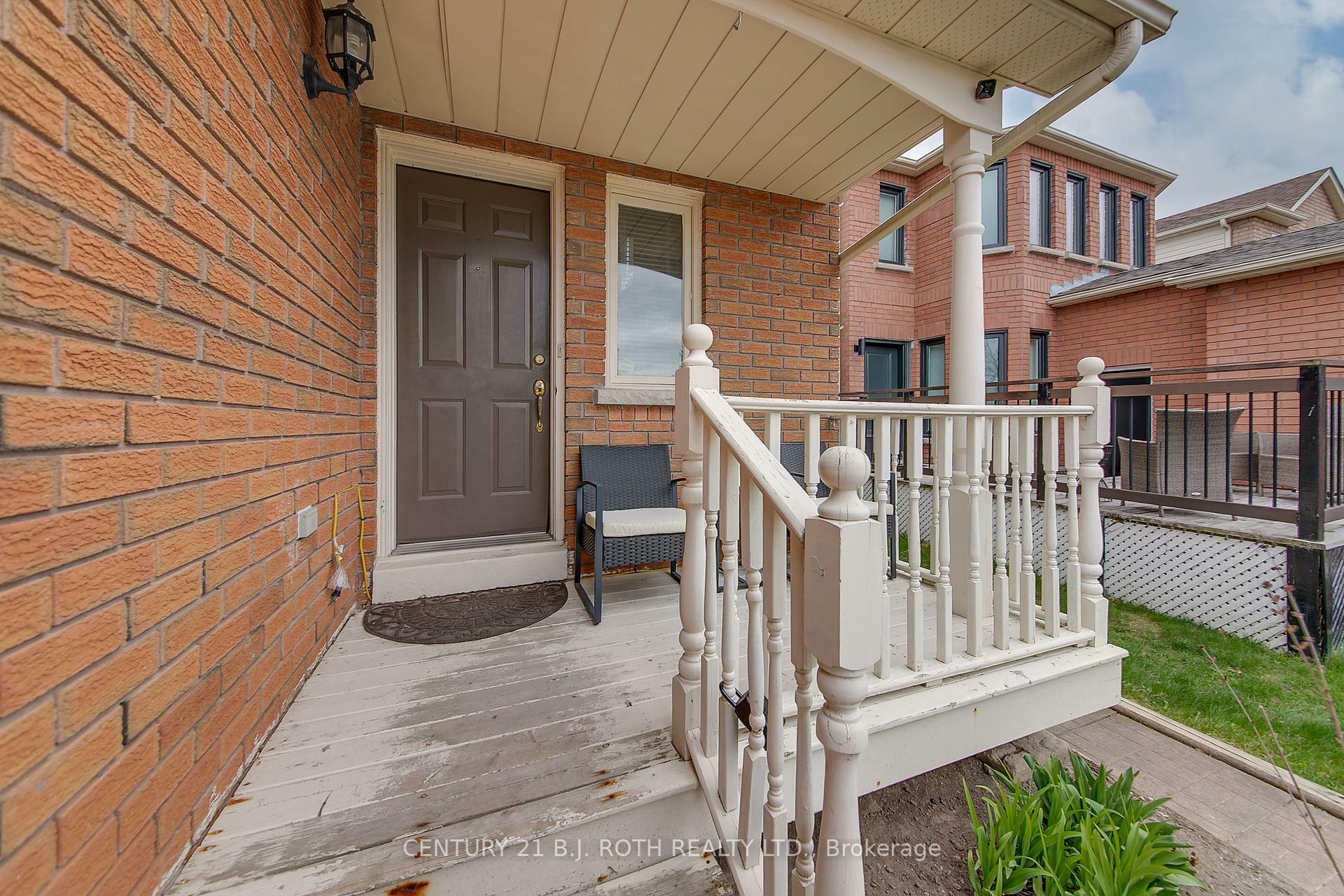 Property Photo: 107 Laidlaw Drive ON L4N 7R9
