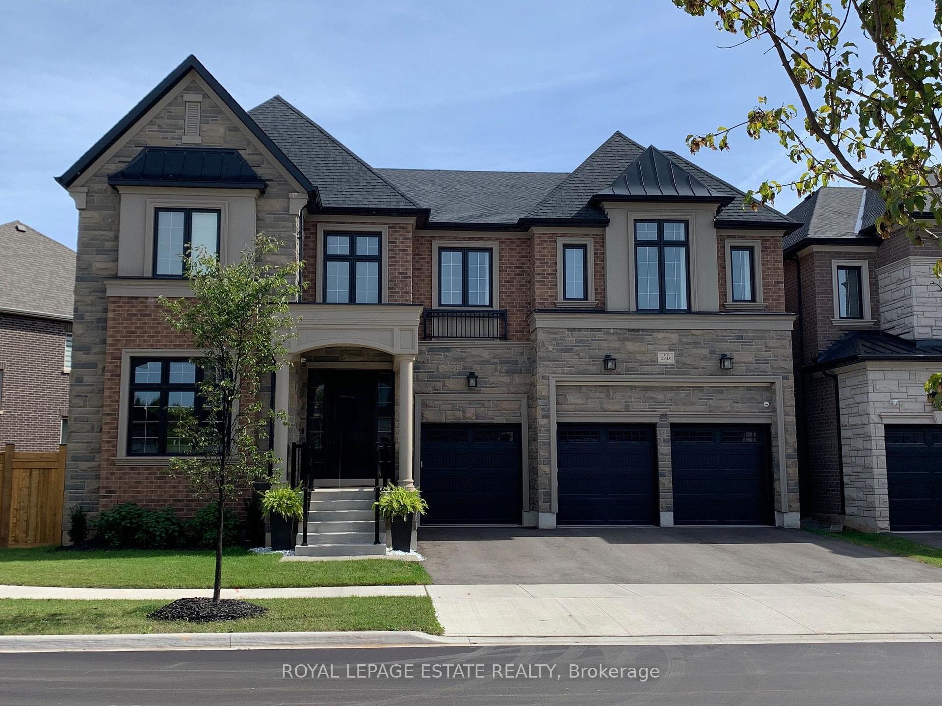 Property Photo:  2338 Hyacinth Crescent  ON L6M 5M8 
