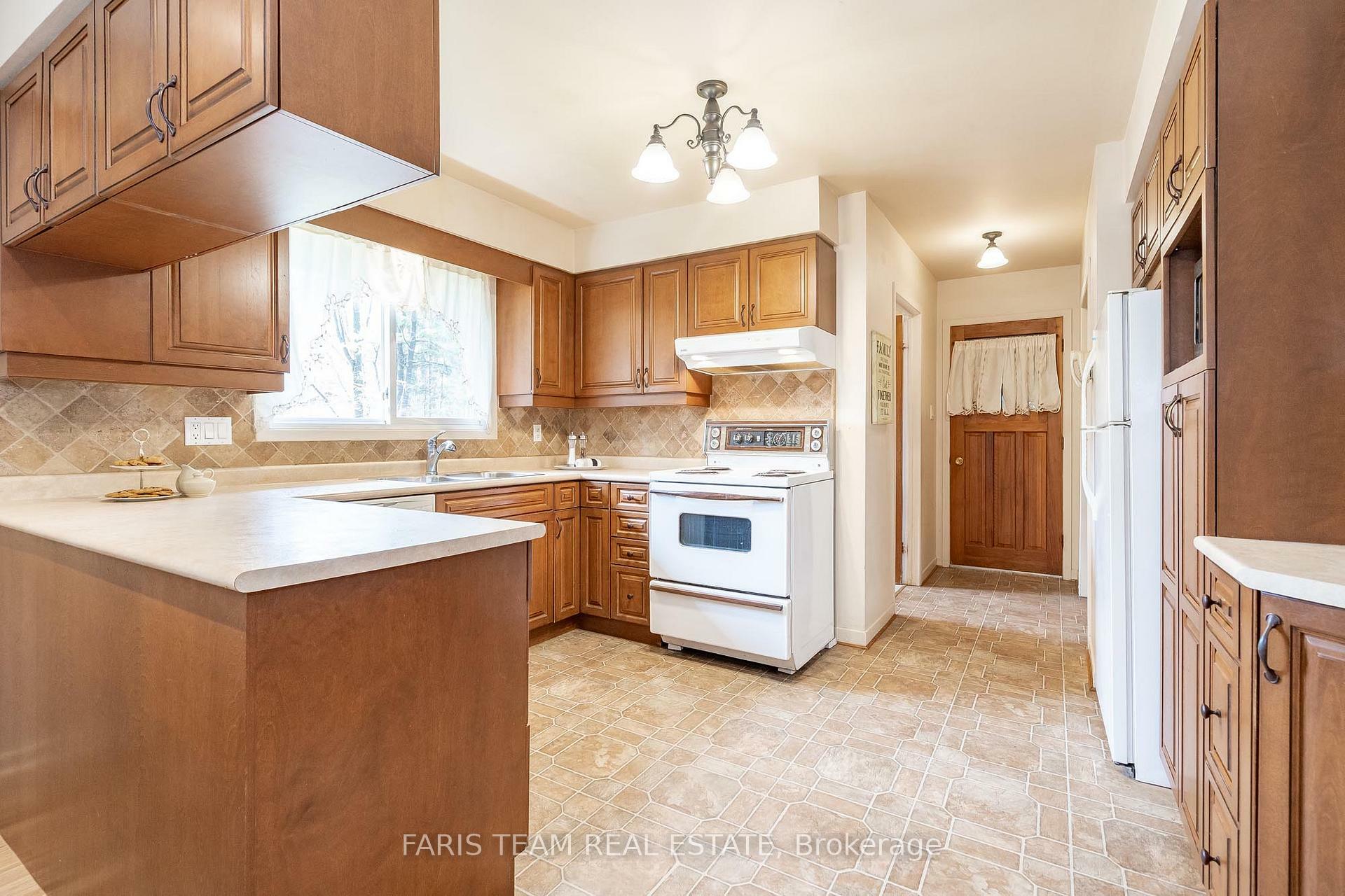 Photo de la propriété: 15 Lawrence Avenue ON L0L 1Y2