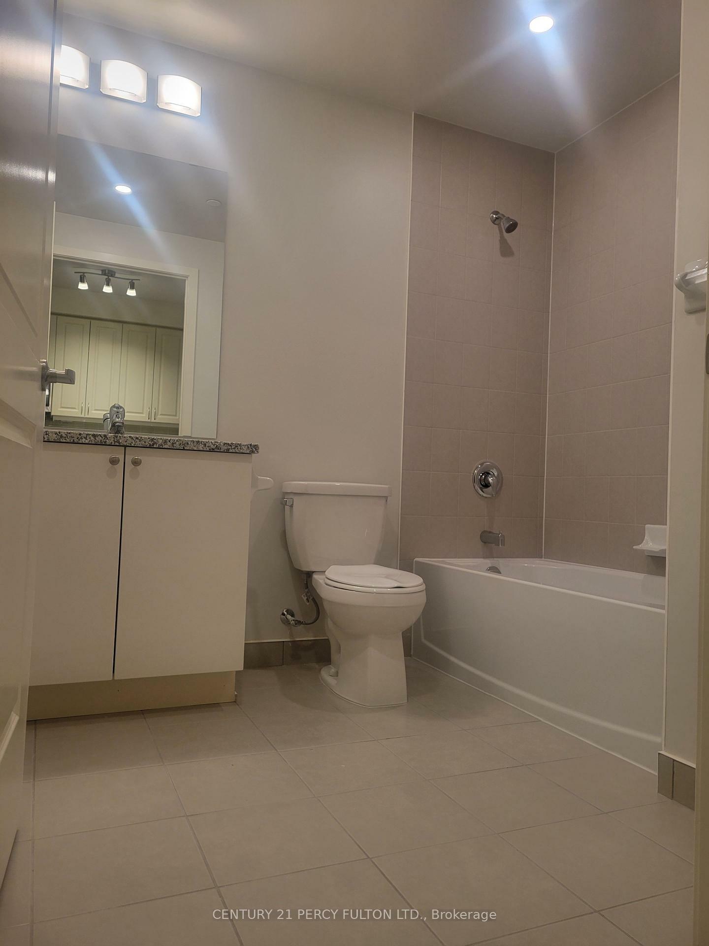 Property Photo: 38 Annie Craig Drive 3710 ON M8V 0G9