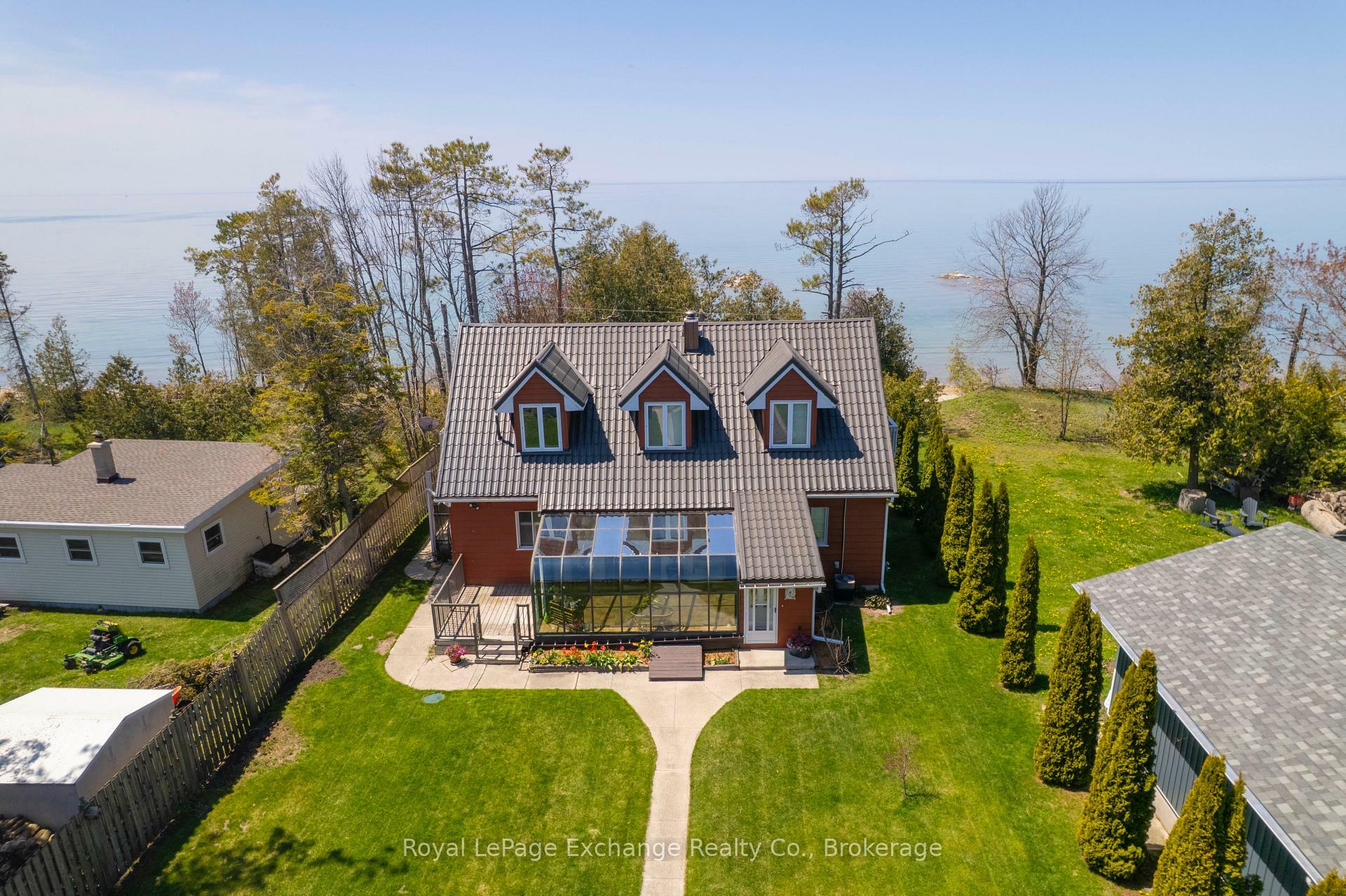 185 Huron Road  Huron-Kinloss ON N2Z 2X3 photo