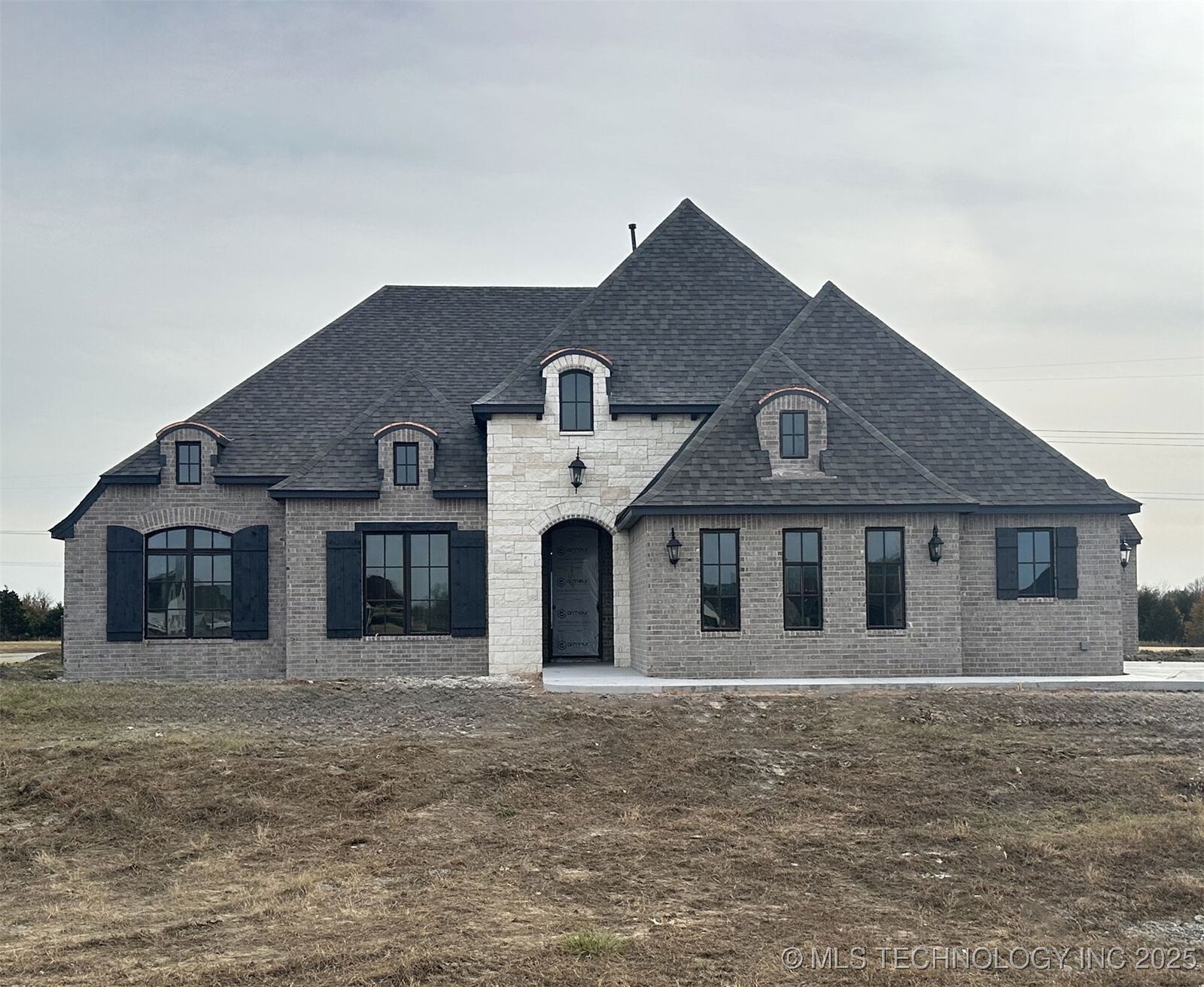 Property Photo: 5514 E 175th Street S OK 74008