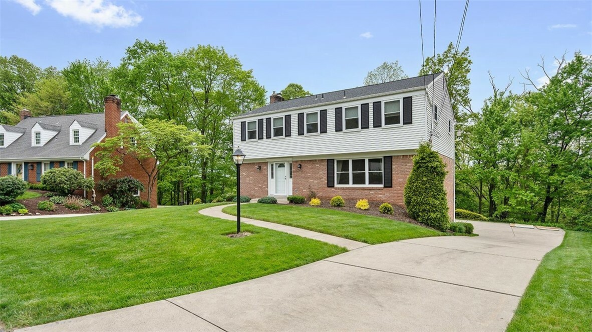 Property Photo: 2023 Menold Dr PA 15101