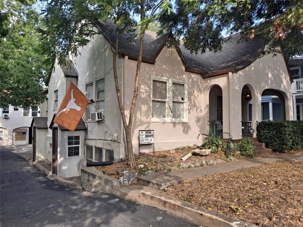 Property Photo: 1906 San Gabriel Street 9 TX 78705