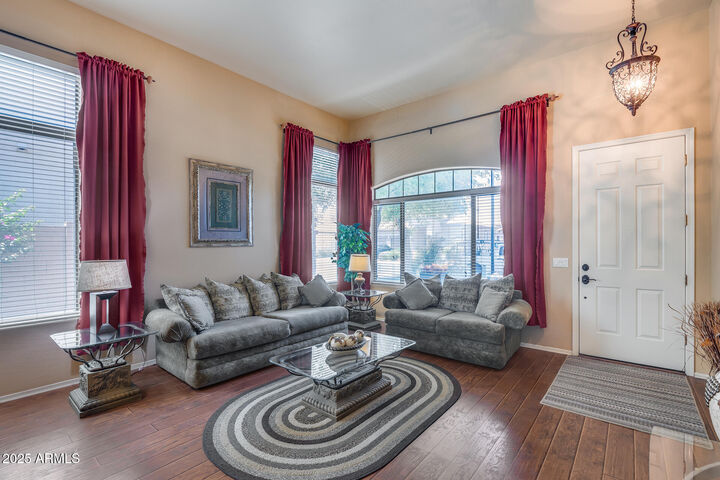 Property Photo: 965 E Virgo Place AZ 85249