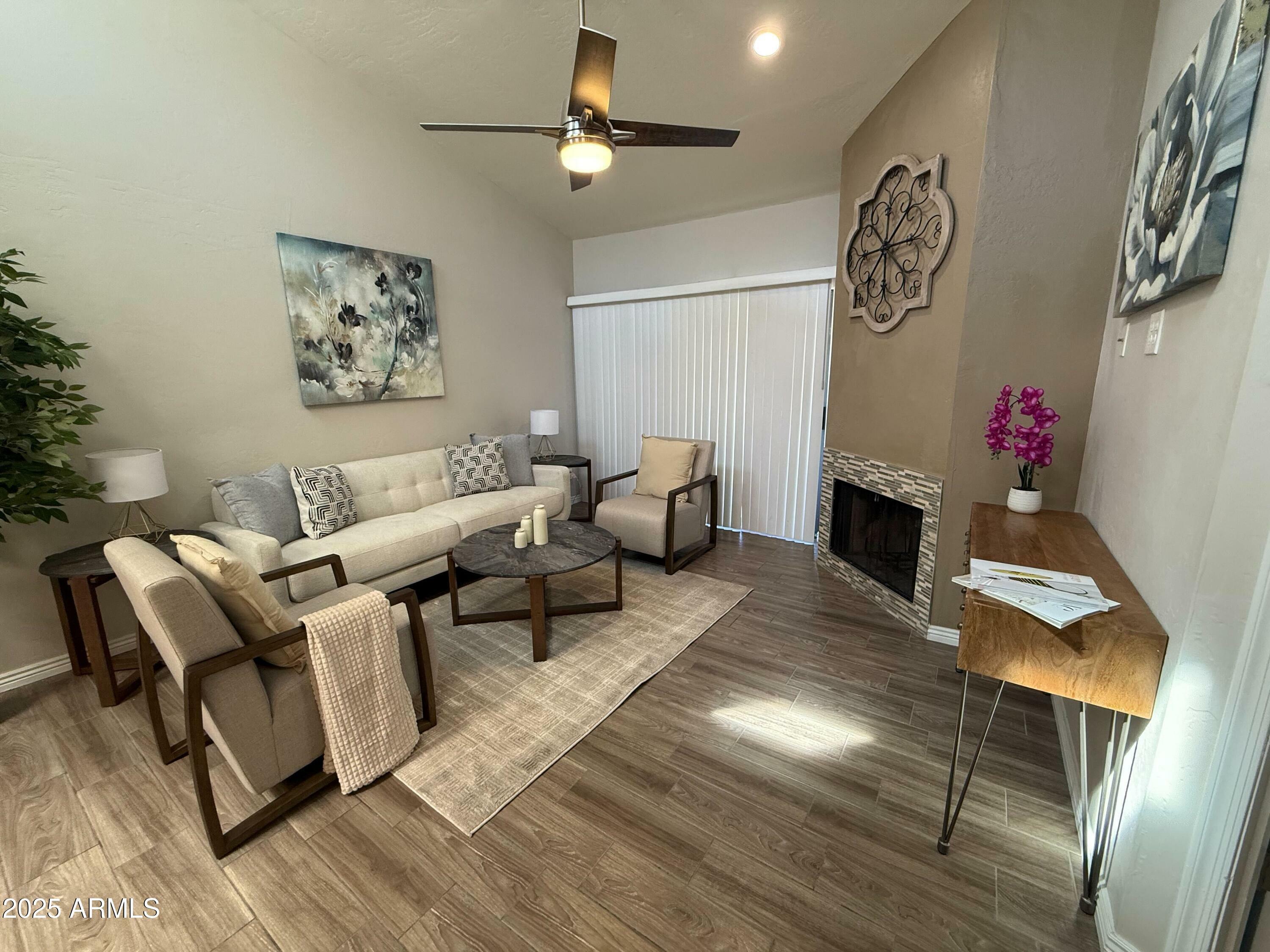 Property Photo: 2935 N 68th Street 220 AZ 85251