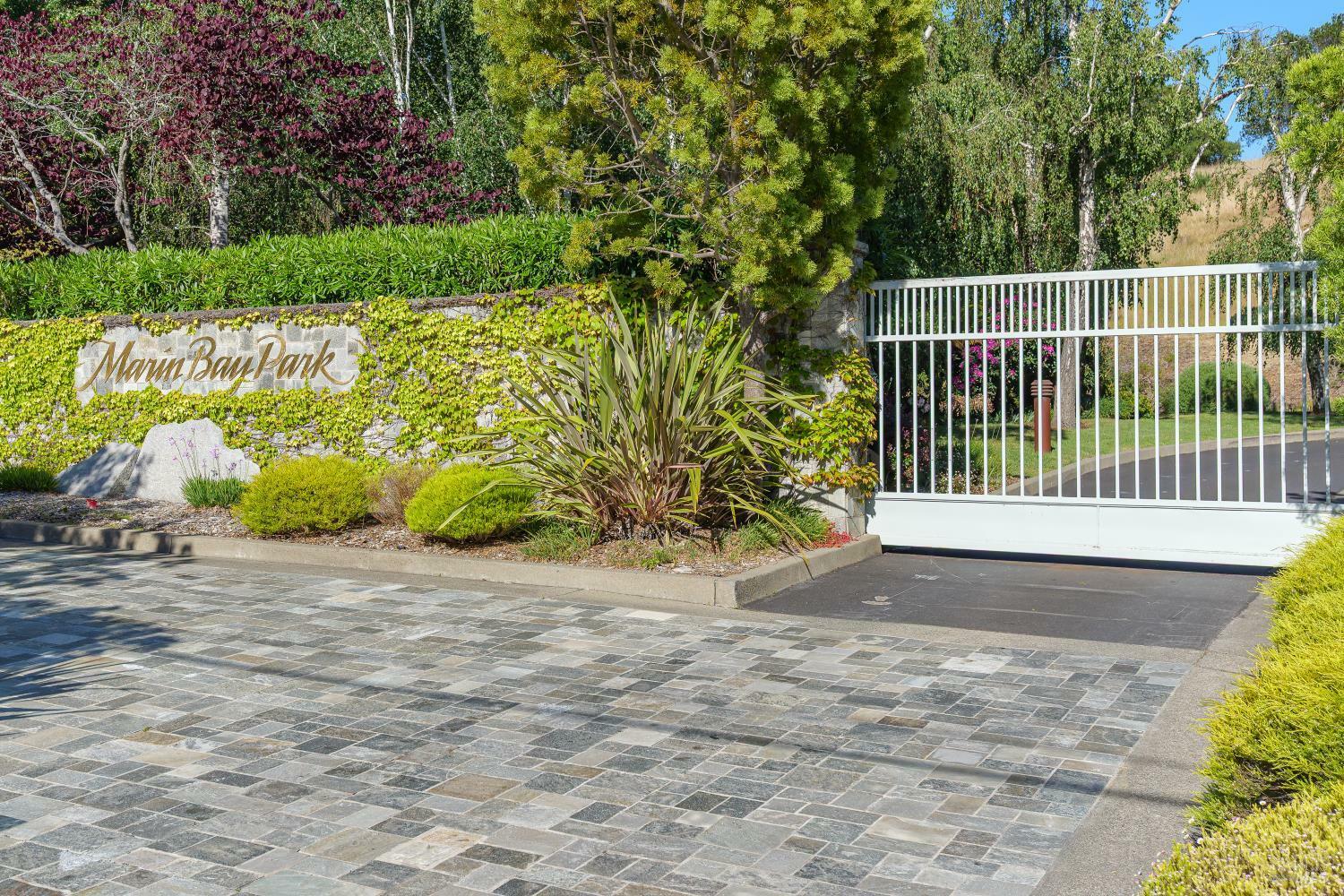 Property Photo: 16 Marin Bay Park Court CA 94901