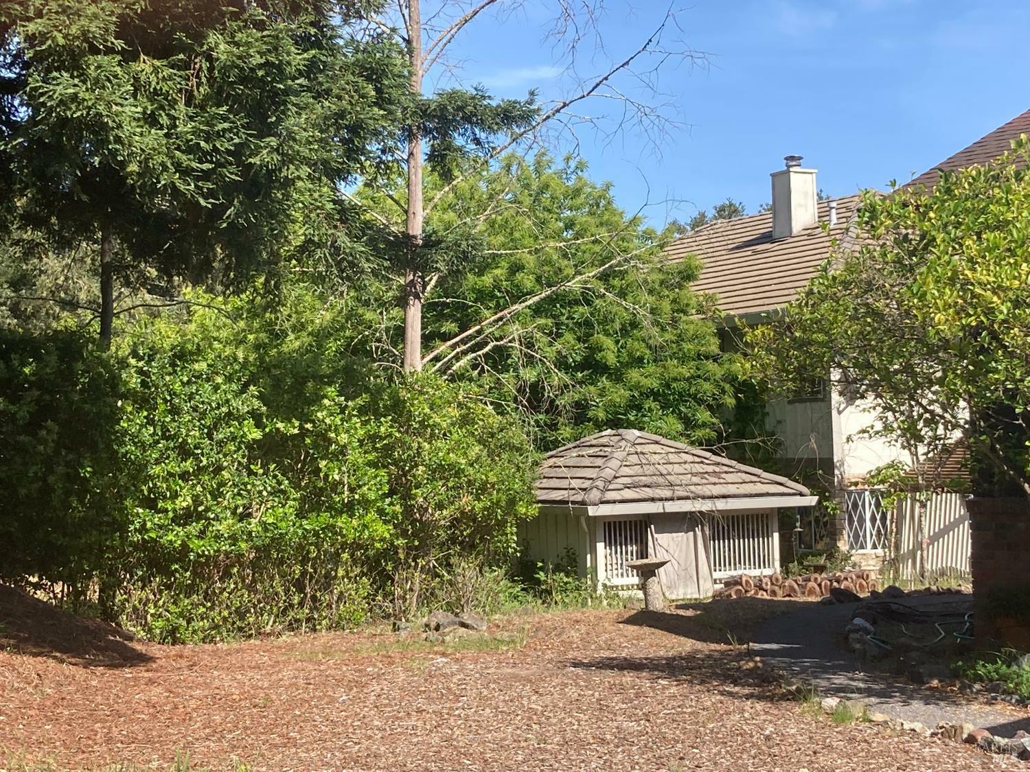 Property Photo: 1116 Sunset Drive CA 95448