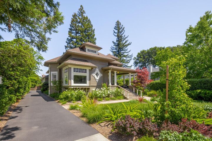 Property Photo:  423 Matheson Street  CA 95448 