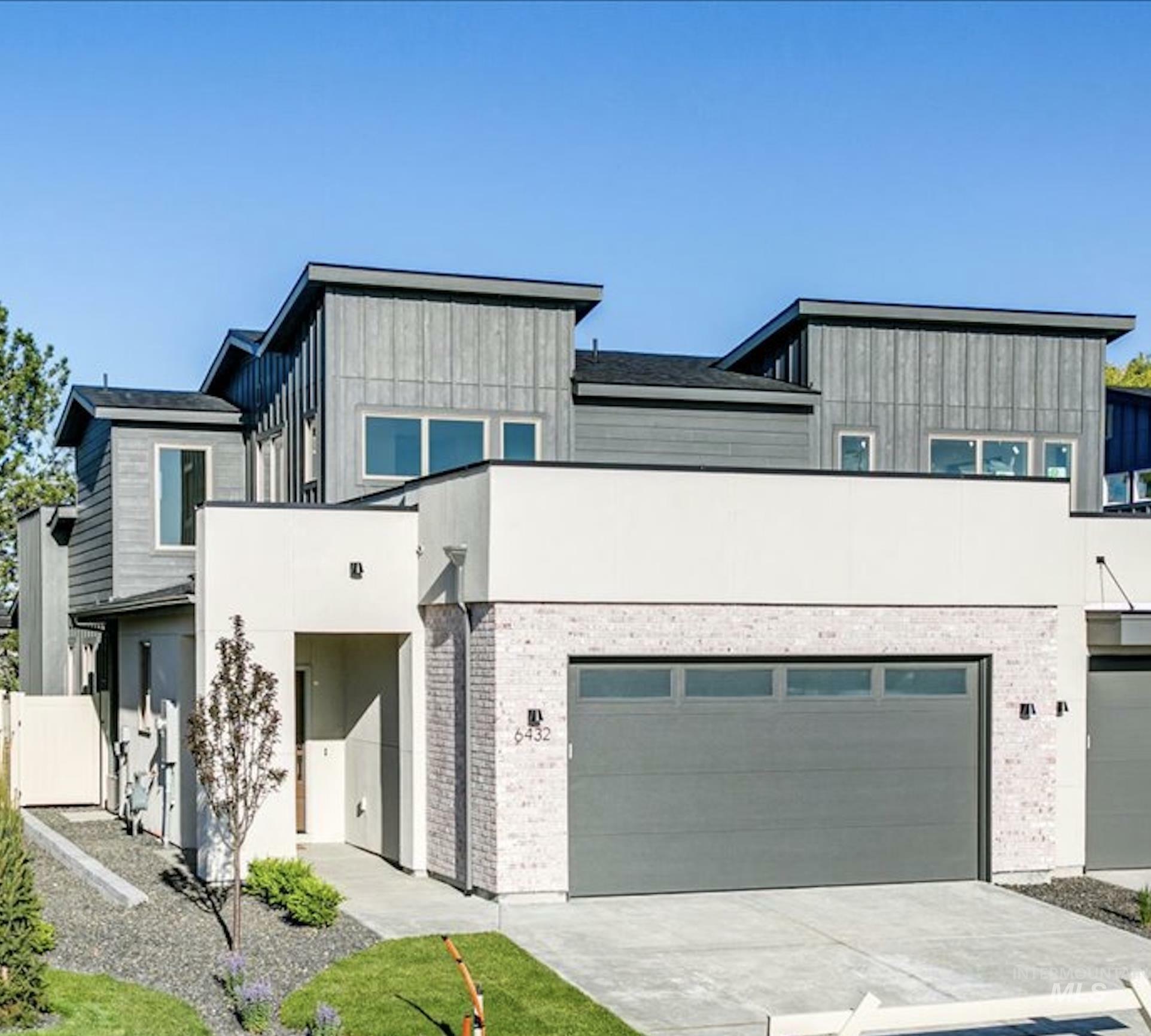 Property Photo:  6432 S Astoria Ave  ID 83642 