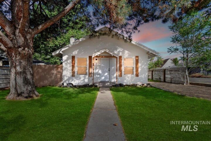 511 N 10th Ave N  Nampa ID 83687 photo