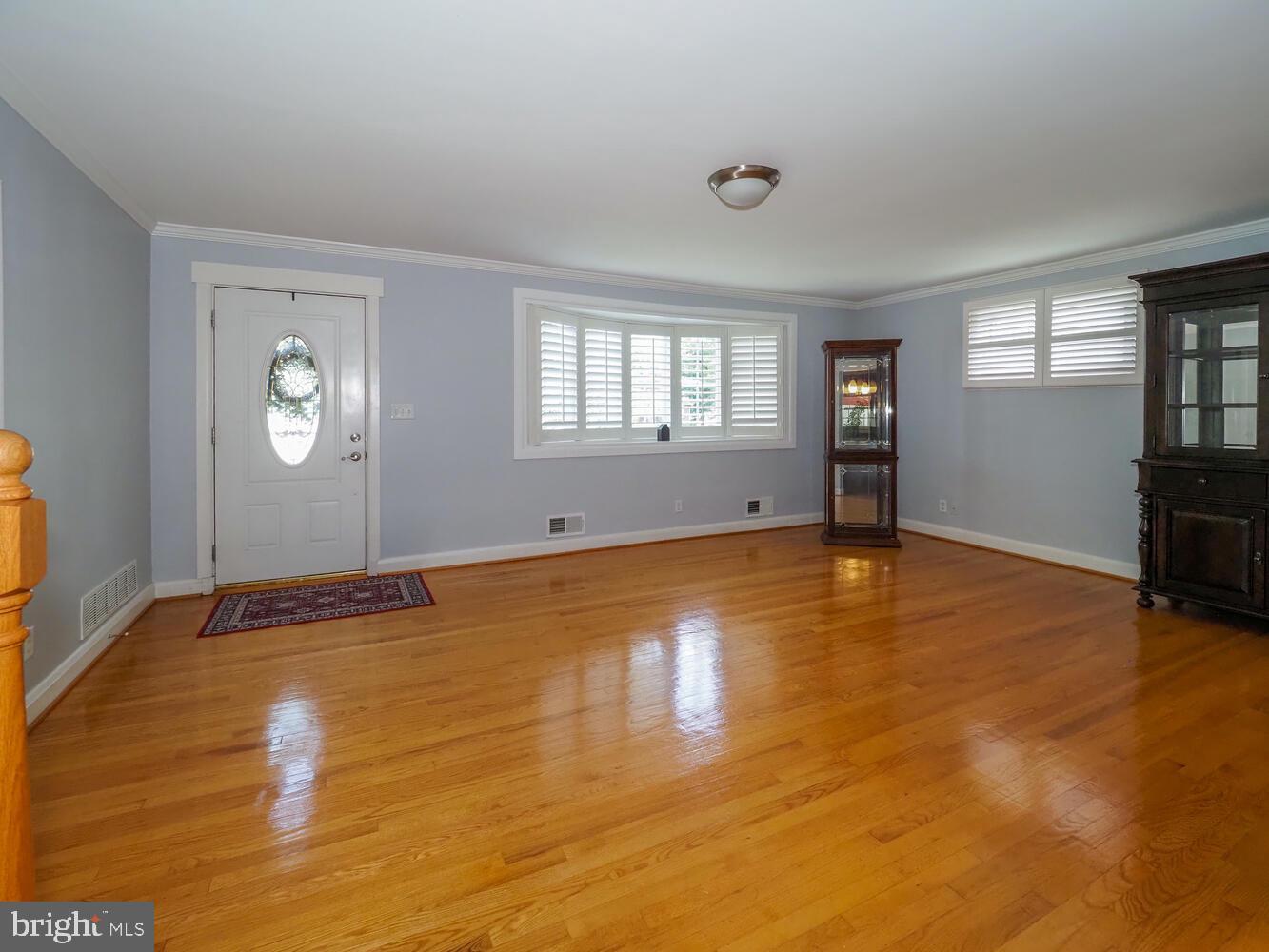 Property Photo: 823 Kellogg Road MD 21093
