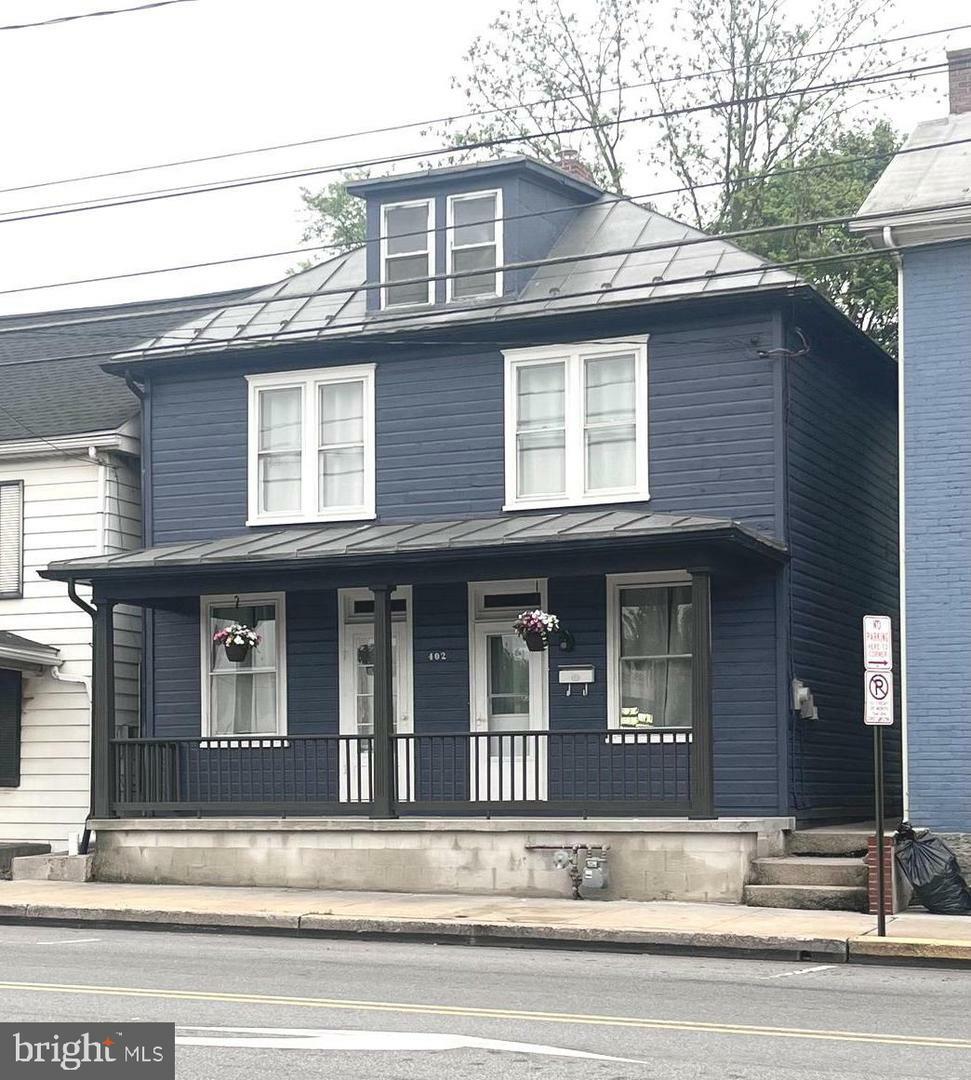 402 E King Street  Shippensburg PA 17257 photo