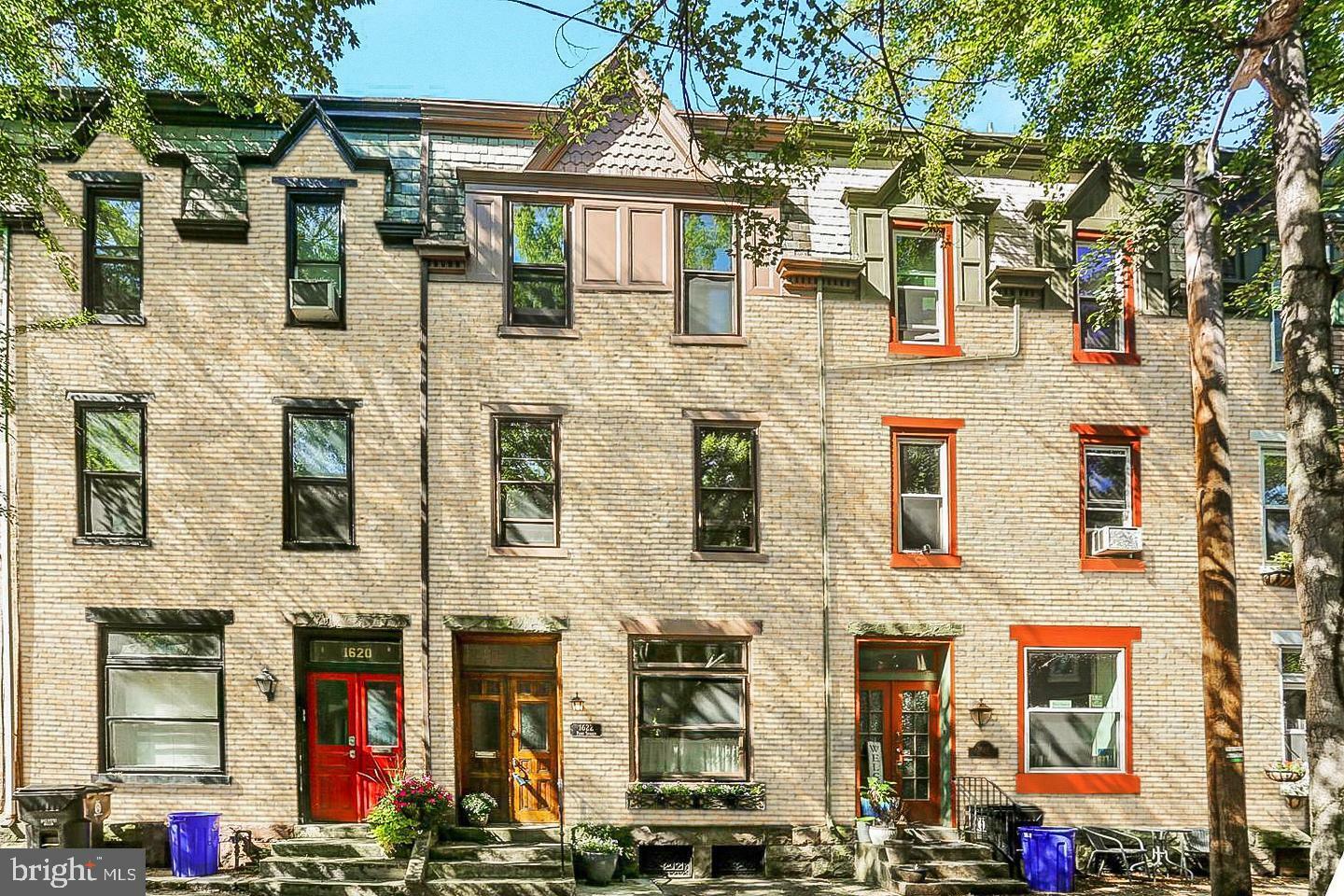 Property Photo:  1622 Penn Street  PA 17102 