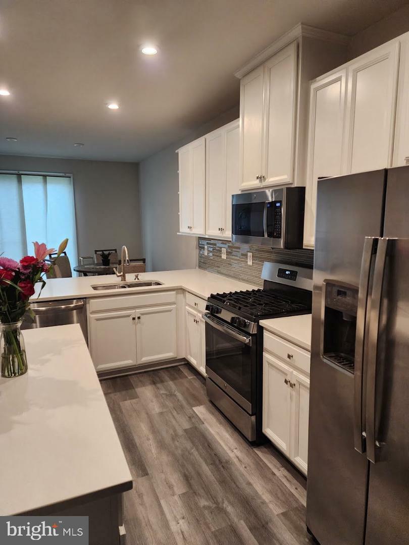 Property Photo: 7743 Steatite Lane MD 21060