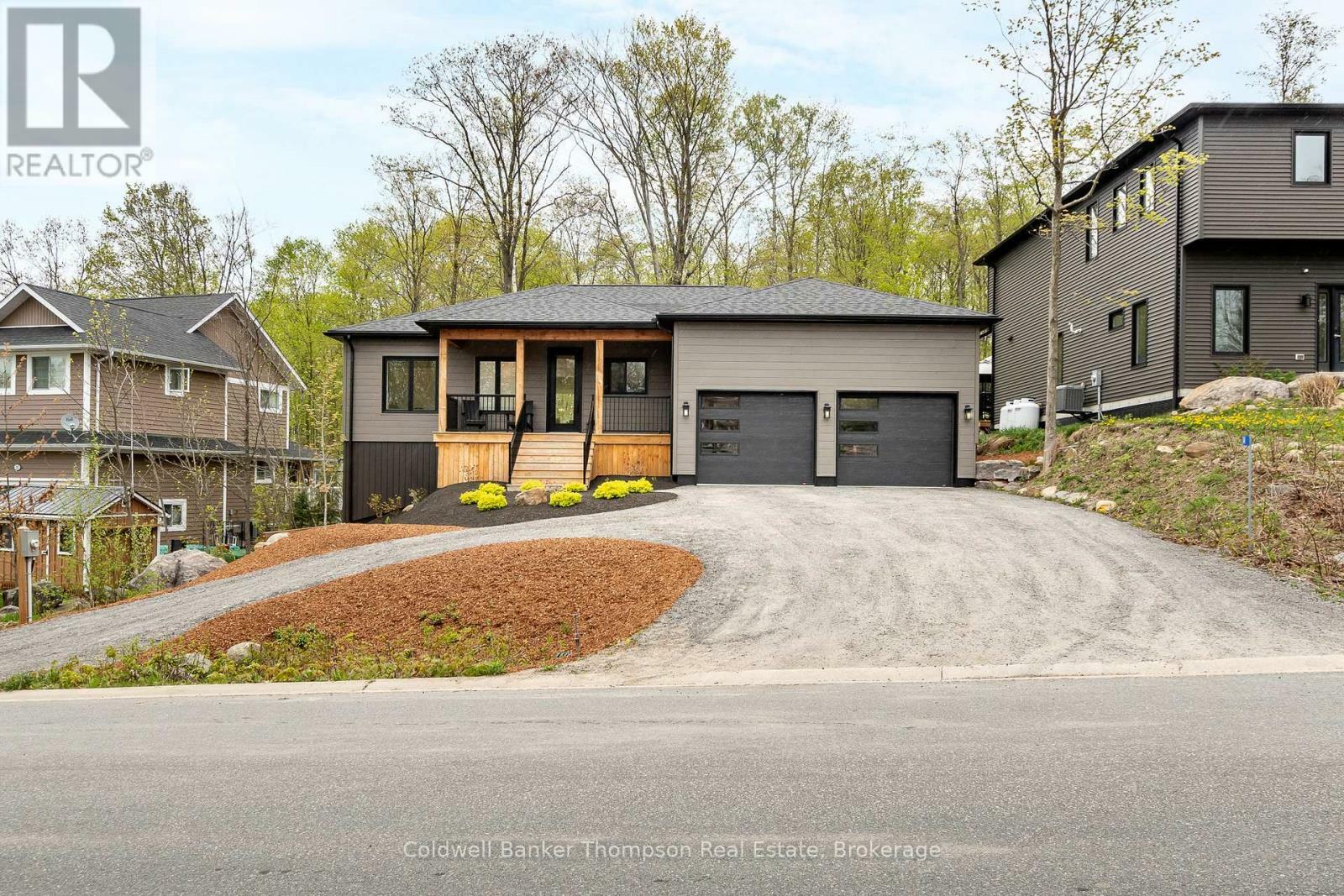 Photo de la propriété: 14 Mackenzie Drive ON P1H 0A1