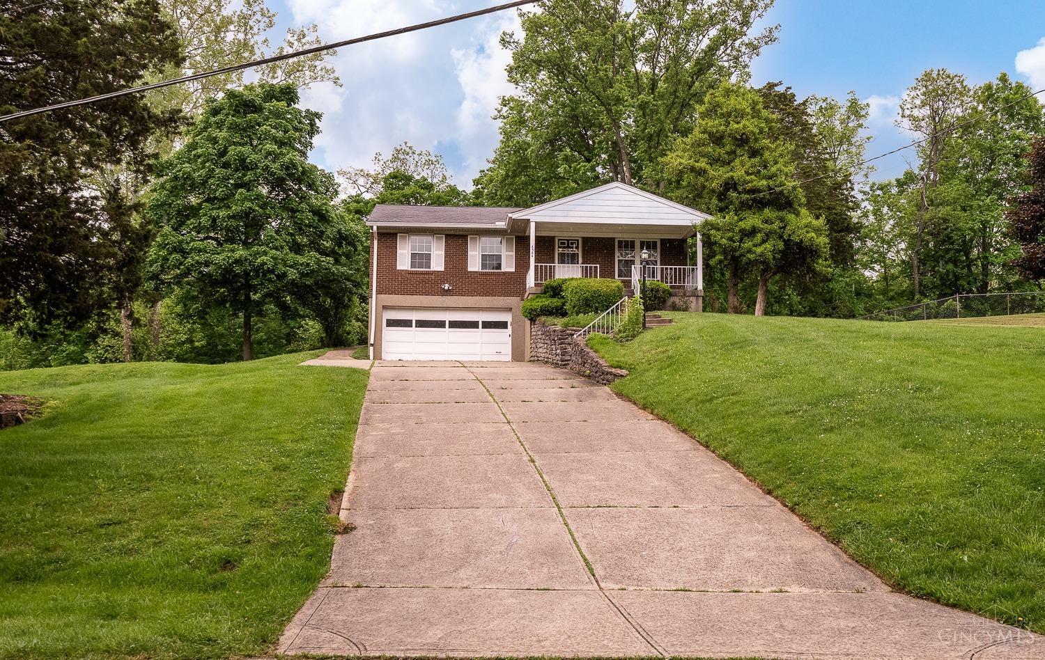 Property Photo: 6584 Taylor Rd OH 45248
