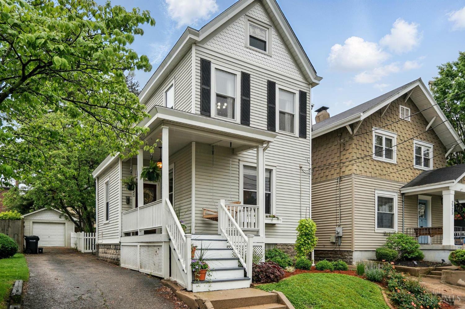 Property Photo: 2725 Atlantic Avenue OH 45209