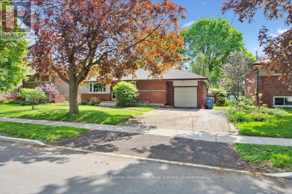 Property Photo:  100 Guelph Street  ON N1H 5Z1 