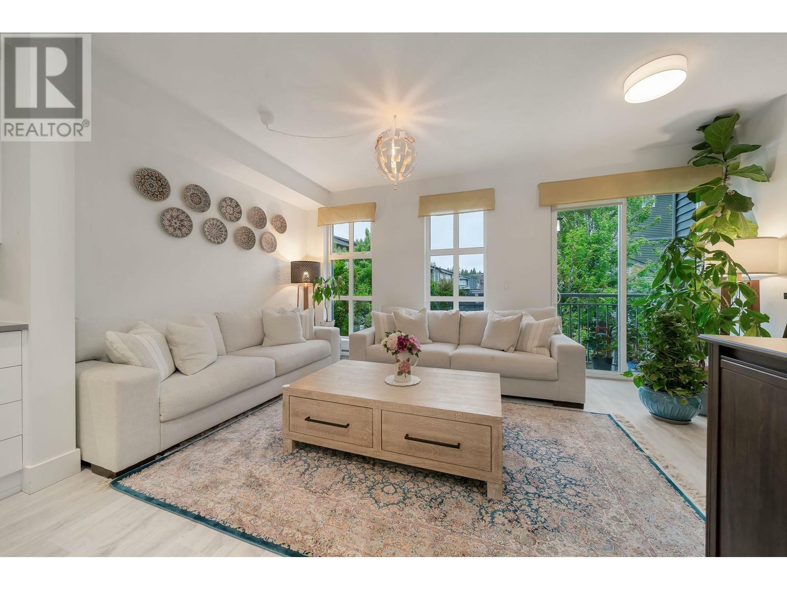 Property Photo: 24076 112 Avenue 12 BC V2W 0K2