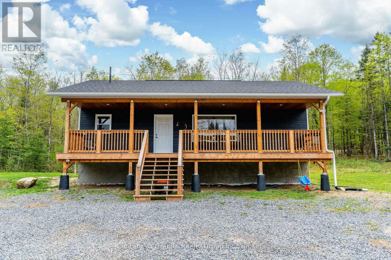 10498 Highway 118  Algonquin Highlands (Stanhope) ON K0M 1J0 photo