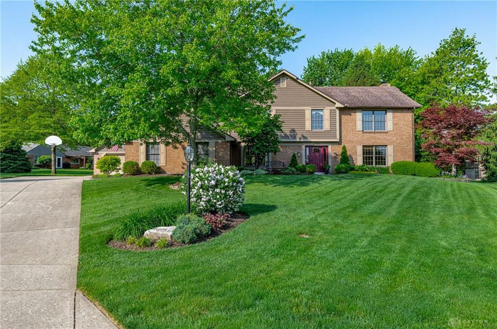 Property Photo: 2100 Hunters Bluff Court OH 45458