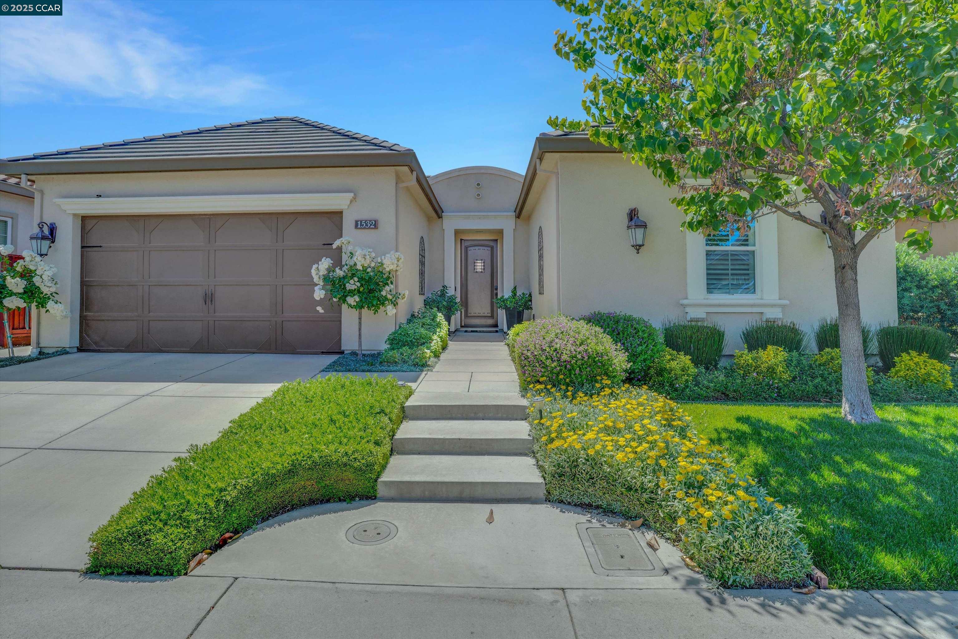 Property Photo: 1532 Symphony Cir CA 94513