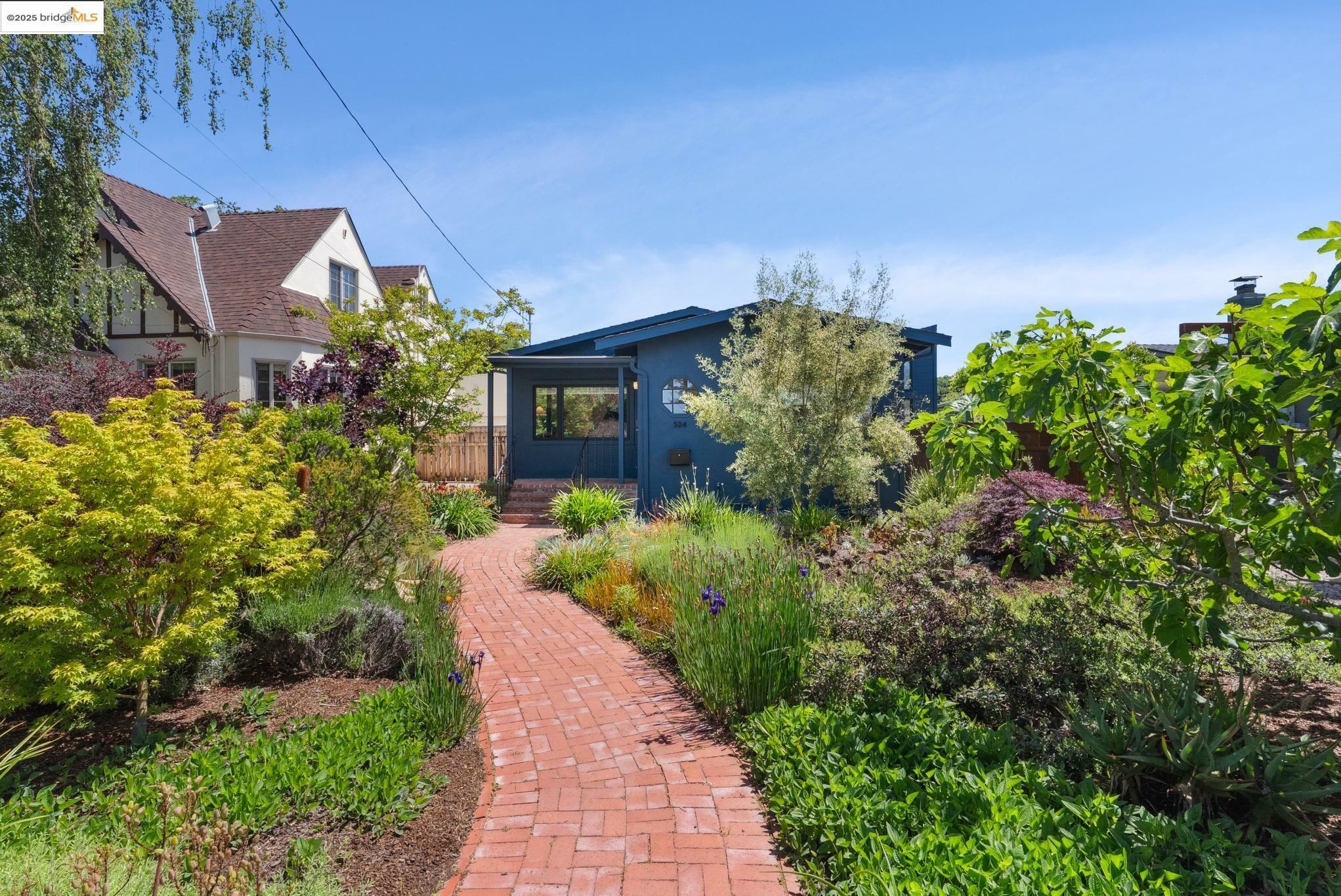 Property Photo:  524 Kenilworth Ave  CA 94577 